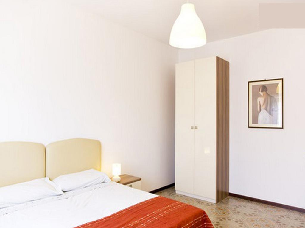 Residenza Paola Hotel Palermo Ruang foto